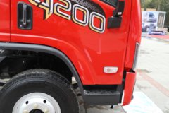 陕汽商用车德龙G200 2.5L柴油 147马力 法士特10档 3.82米排半仓栅式轻卡