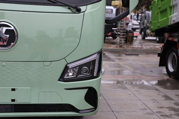 �������ó�����S300 4X2 ���綯���ϳ� ����ʱ��100.07kWhͼƬ