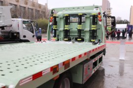 智云S300&nbsp;清障车底盘图片