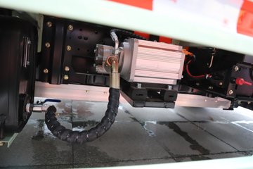�������ó�����S300 4X2 ���綯���ϳ� ����ʱ��100.07kWhͼƬ