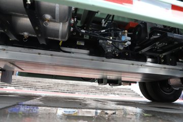 �������ó�����S300 4X2 ���綯���ϳ� ����ʱ��100.07kWhͼƬ