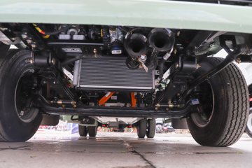 �������ó�����S300 4X2 ���綯���ϳ� ����ʱ��100.07kWhͼƬ