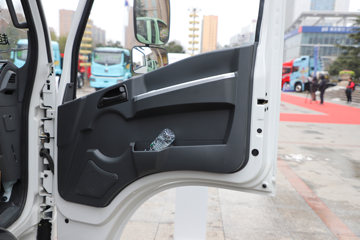 �������ó�����S100 4X2 ���綯����ʽ������ ����ʱ��140.95kWhͼƬ