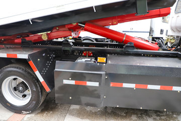 �������ó�����S100 4X2 ���綯����ʽ������ ����ʱ��140.95kWhͼƬ