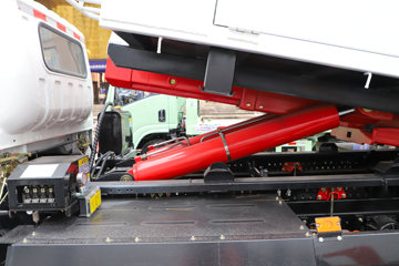 �������ó�����S100 4X2 ���綯����ʽ������ ����ʱ��140.95kWhͼƬ