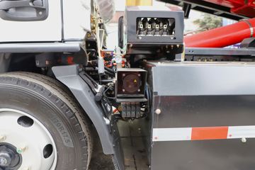 �������ó�����S100 4X2 ���綯����ʽ������ ����ʱ��140.95kWhͼƬ