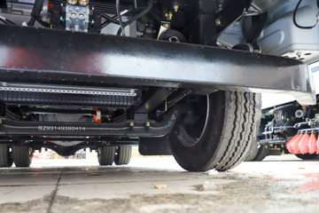 �������ó�����S100 4X2 ���綯����ʽ������ ����ʱ��140.95kWhͼƬ