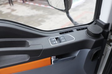 �������ó� ����S500 4X2 ���綯ϴɨ�� 231.84kWhͼƬ