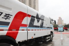 陕汽商用车 智云S500 4X2 纯电动洗扫车 231.84kWh