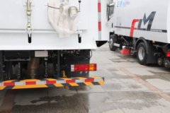 陕汽商用车 智云S500 4X2 纯电动洗扫车 231.84kWh