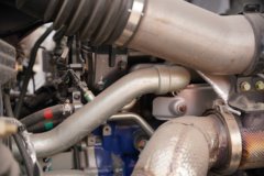 青岛解放 鹰航 智享版 15.7L LNG 720马力 6X4 法士特16档 AMT自动档 牵引车