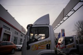 虎6G&nbsp;载货车外观                                                图片