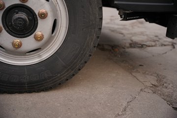 ��Ż�6G 2.5L���� 185���� ��ʿ��8�� 4.16�׵��Ų�դʽ�ῨͼƬ