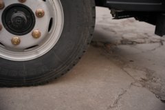 解放虎6G 2.5L柴油 185马力 法士特8档 4.16米单排仓栅式轻卡 解放虎6G 2.5L柴油 185马力 法士特8档 4.16米单排仓栅式轻卡