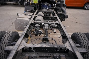 ��Ż�6G 2.5L���� 185���� ��ʿ��8�� 4.16�׵��Ų�դʽ�ῨͼƬ