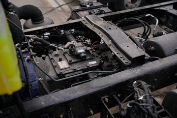 ��Ż�6G 2.5L���� 185���� ��ʿ��8�� 4.16�׵��Ų�դʽ�ῨͼƬ