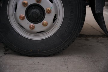 ��Ż�6G 2.5L���� 185���� ��ʿ��8�� 4.16�׵��Ų�դʽ�ῨͼƬ