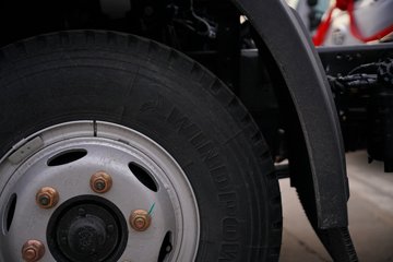 ��Ż�6G 2.5L���� 185���� ��ʿ��8�� 4.16�׵��Ų�դʽ�ῨͼƬ