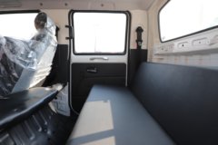 飞碟缔途MX 2L CNG 122马力 万里扬5档 3.08米双排栏板轻卡 飞碟缔途MX 2L CNG 122马力 万里扬5档 3.08米双排栏板轻卡