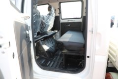 飞碟缔途MX 2L CNG 122马力 万里扬5档 3.08米双排栏板轻卡 飞碟缔途MX 2L CNG 122马力 万里扬5档 3.08米双排栏板轻卡