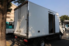 飞碟EW7&nbsp;电动冷藏车上装图片