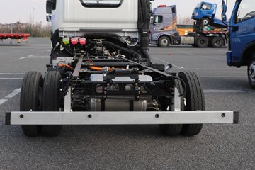 �ɵ�EW7 ��ɲ 4.16�׵��Ŵ��綯��ʽ�Ῠ ����ʱ��140.41kWhͼƬ