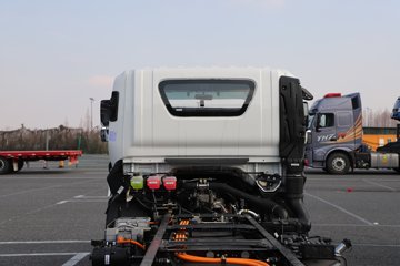 �ɵ�EW7 ��ɲ 4.16�׵��Ŵ��綯��ʽ�Ῠ ����ʱ��140.41kWhͼƬ