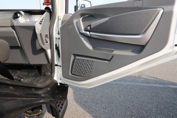 �ɵ�EW7 ��ɲ 4.16�׵��Ŵ��綯��ʽ�Ῠ ����ʱ��140.41kWhͼƬ