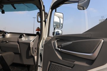 �ɵ�EW7 ��ɲ 4.16�׵��Ŵ��綯��ʽ�Ῠ ����ʱ��140.41kWhͼƬ