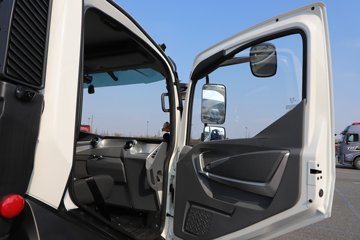 �ɵ�EW7 ��ɲ 4.16�׵��Ŵ��綯��ʽ�Ῠ ����ʱ��140.41kWhͼƬ