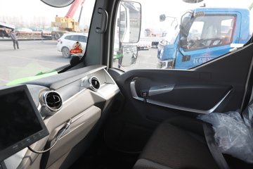 �ɵ�EW7 ��ɲ 4.16�׵��Ŵ��綯��ʽ�Ῠ ����ʱ��140.41kWhͼƬ