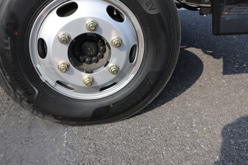 �ɵ�EW7 ��ɲ 4.16�׵��Ŵ��綯��ʽ�Ῠ ����ʱ��140.41kWhͼƬ