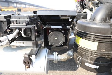 �ɵ�EW7 ��ɲ 4.16�׵��Ŵ��綯��ʽ�Ῠ ����ʱ��140.41kWhͼƬ