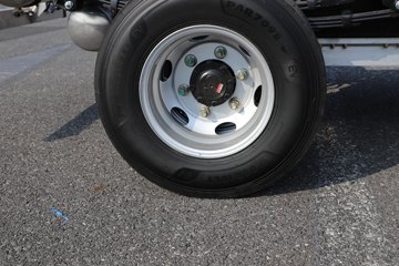 �ɵ�EW7 ��ɲ 4.16�׵��Ŵ��綯��ʽ�Ῠ ����ʱ��140.41kWhͼƬ