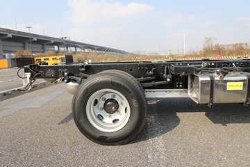 �ɵ�EW7 ��ɲ 4.16�׵��Ŵ��綯��ʽ�Ῠ ����ʱ��140.41kWhͼƬ