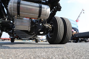 �ɵ�EW7 ��ɲ 4.16�׵��Ŵ��綯��ʽ�Ῠ ����ʱ��140.41kWhͼƬ