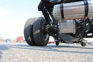 �ɵ�EW7 ��ɲ 4.16�׵��Ŵ��綯��ʽ�Ῠ ����ʱ��140.41kWhͼƬ