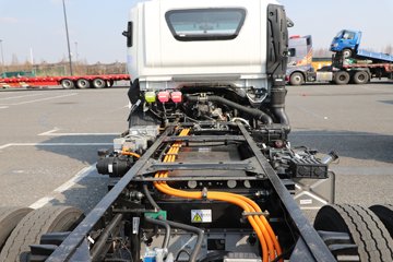 �ɵ�EW7 ��ɲ 4.16�׵��Ŵ��綯��ʽ�Ῠ ����ʱ��140.41kWhͼƬ