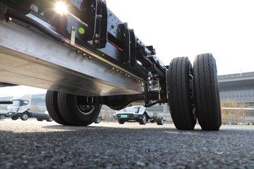 �ɵ�EW7 ��ɲ 4.16�׵��Ŵ��綯��ʽ�Ῠ ����ʱ��140.41kWhͼƬ