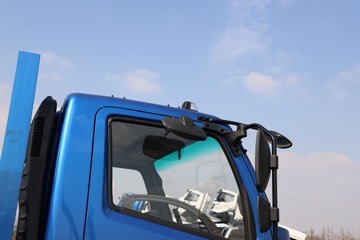 �ɵ��³�V6 2.5L���� 176���� 10�� ��ɲ 4.15�׵��������ῨͼƬ