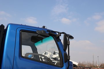 �ɵ��³�V6 2.5L���� 176���� 10�� ��ɲ 4.15�׵��������ῨͼƬ