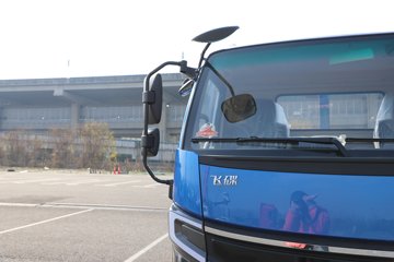 �ɵ��³�V6 2.5L���� 176���� 10�� ��ɲ 4.15�׵��������ῨͼƬ