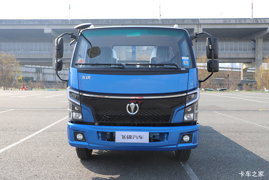 �ɵ��³�V6 2.5L���� 176���� ��ʿ��8�� 4.15�׵�����ʽ�Ῠ