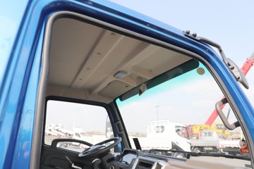 �ɵ��³�V6 2.5L���� 176���� 10�� ��ɲ 4.15�׵��������ῨͼƬ