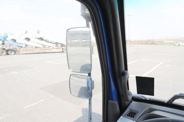 �ɵ��³�V6 2.5L���� 176���� 10�� ��ɲ 4.15�׵��������ῨͼƬ