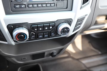 �ɵ��³�V6 2.5L���� 176���� 10�� ��ɲ 4.15�׵��������ῨͼƬ