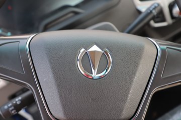 �ɵ��³�V6 2.5L���� 176���� 10�� ��ɲ 4.15�׵��������ῨͼƬ