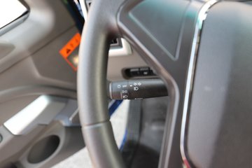 �ɵ��³�V6 2.5L���� 176���� 10�� ��ɲ 4.15�׵��������ῨͼƬ