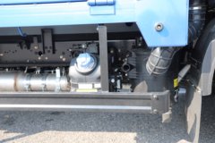 飞碟奥驰V6 2.5L柴油 176马力 10档 气刹 4.15米单排栏板轻卡