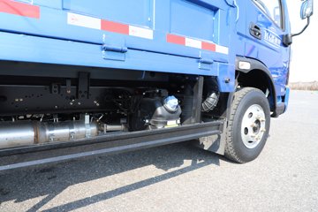 �ɵ��³�V6 2.5L���� 176���� 10�� ��ɲ 4.15�׵��������ῨͼƬ